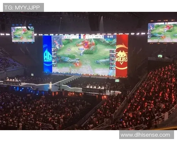 电竞比分洲际赛特别报道FPX团队的拼搏历程与荣耀瞬间